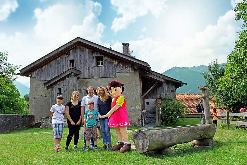 Holiday Park sagt „Grüezi, Heidi“