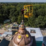 Enthüllung der Turmspitze der Attraktion Symbolica im Freizeitpark Efteling