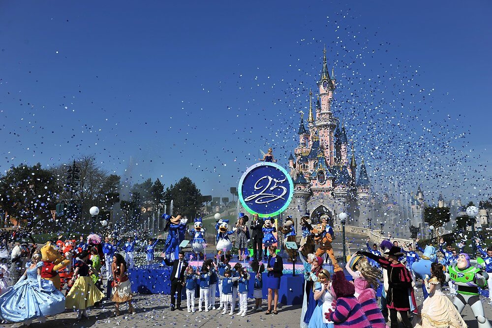 Disneyland Paris feiert seinen 25. Geburtstag+