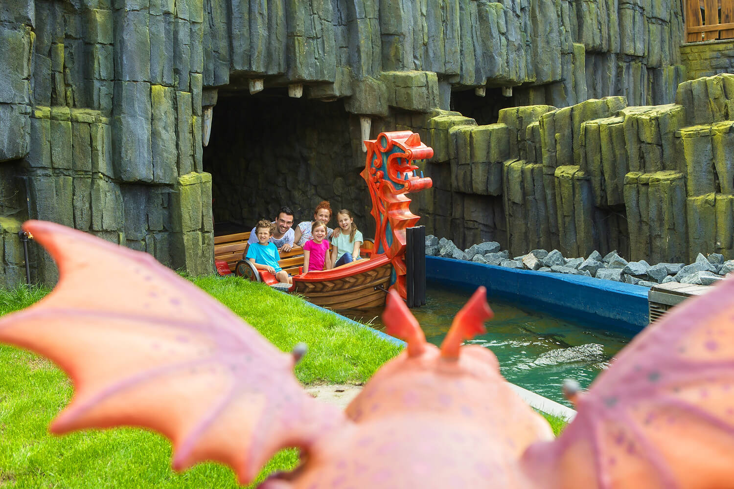 Drachengrotte im Heide Park