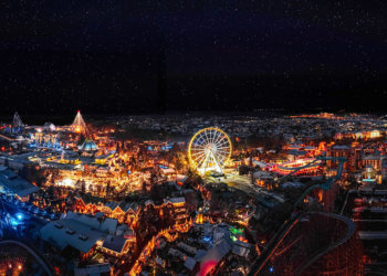 Nachtpanorama des Europa-Park